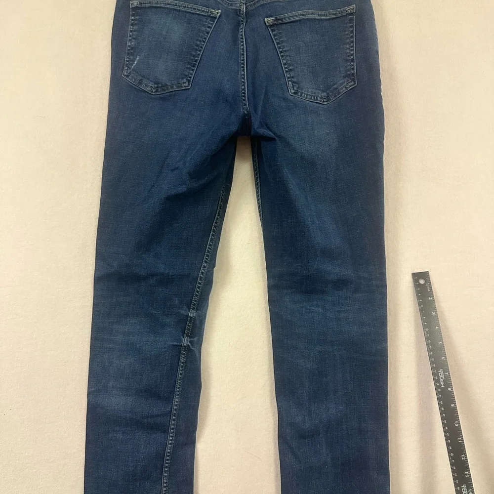 Old Navy Jeans - Mens 33 x 32 - Blue - Straight Built In Flex - Distressed - Picture 4 of 9